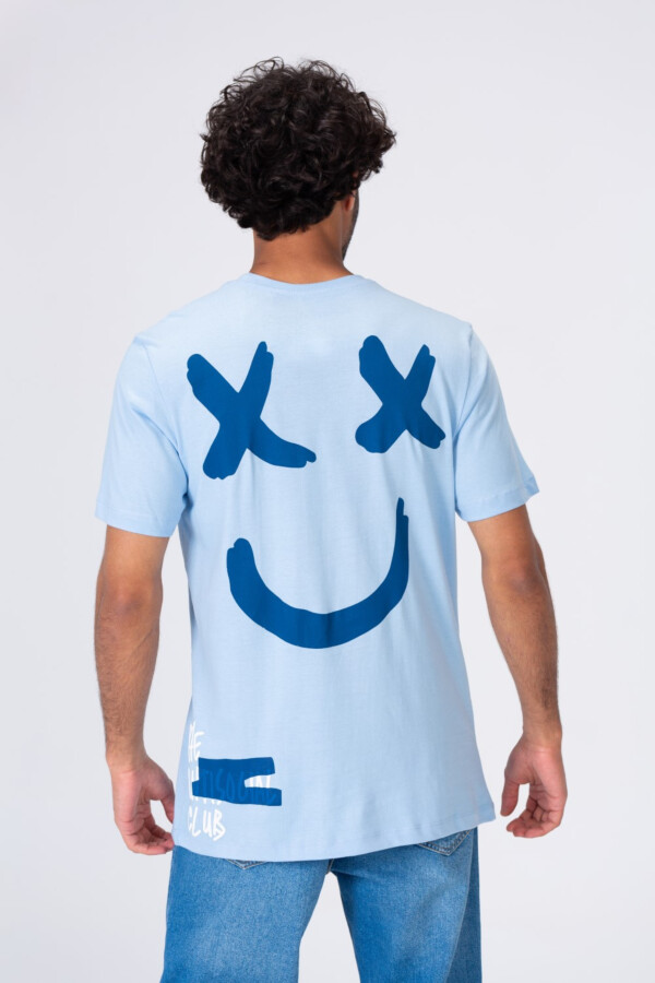 Mens T-shirt with A Round Neck And A Distinctive Trendy Print