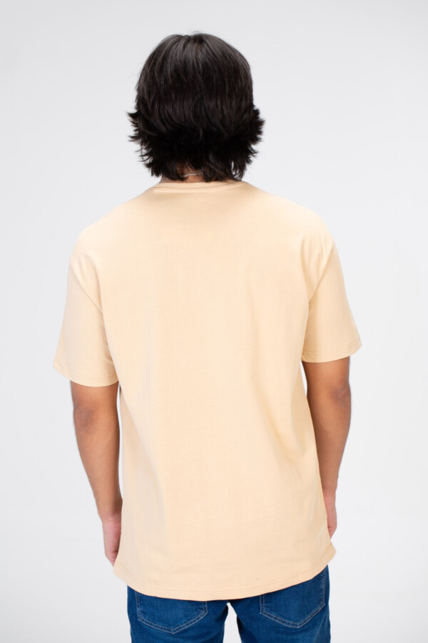 Men's Oversize T-shirt With A Round Neck And A Print At The Neck