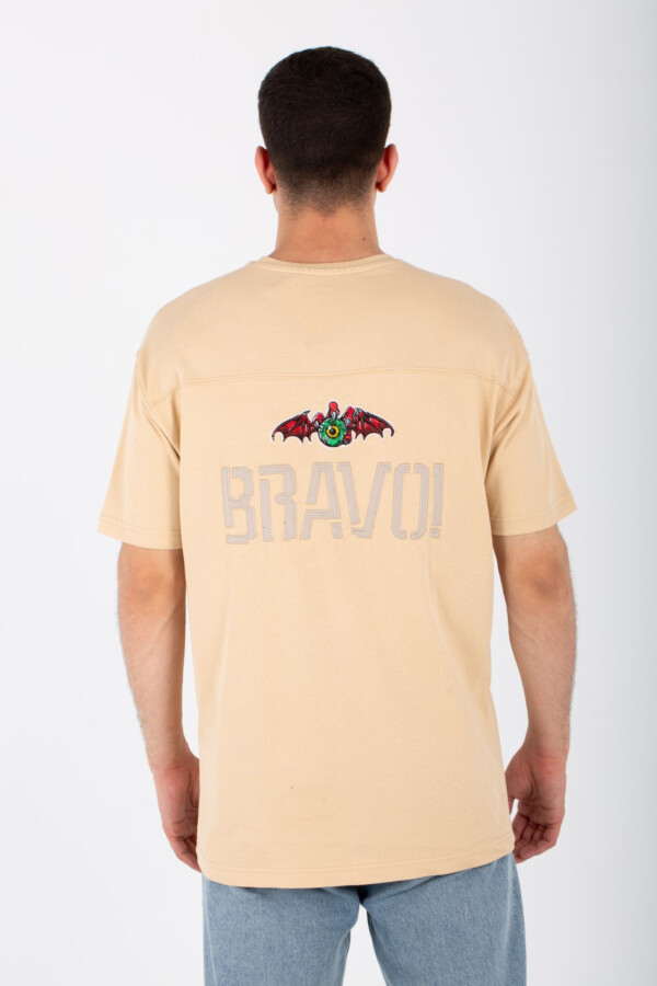 Mens Oversize T-shirt With Bravo Print On The Back And Comfortable Cotton Material