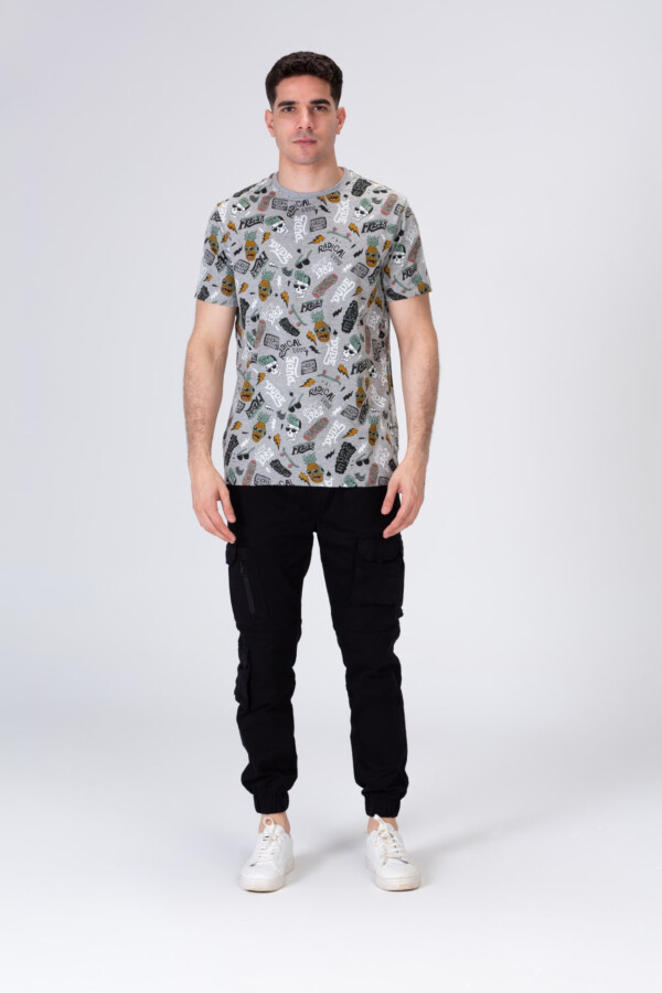 Men's Casual Half Sleeve T-shirt In Modern Colors And Practical Materials