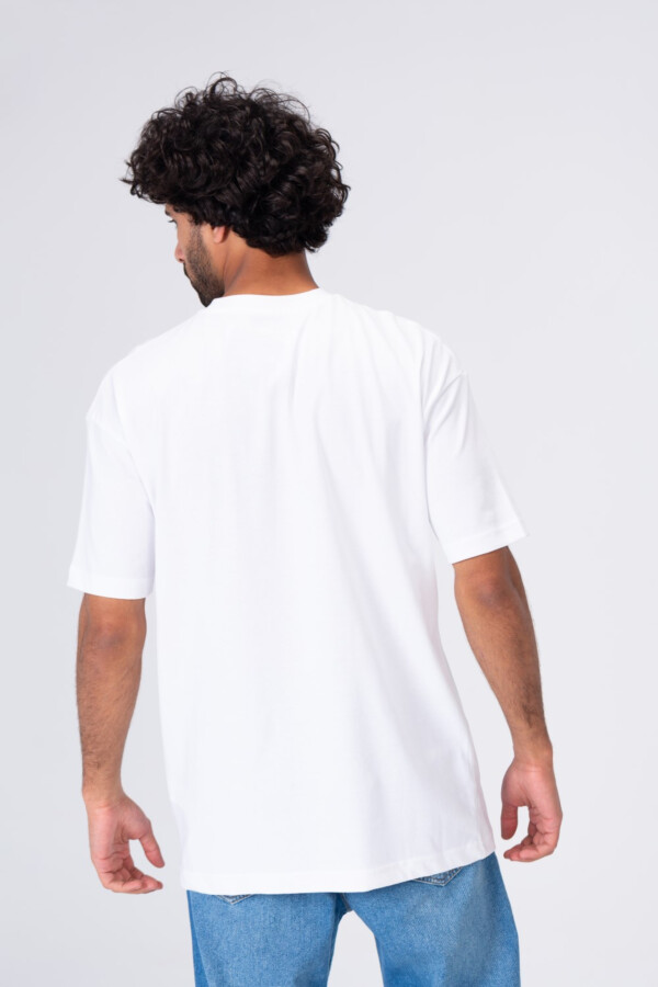 Mens T-shirt With Front Print Suitable For Every Day