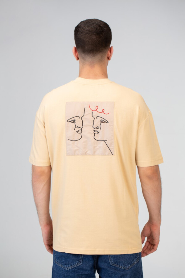 Mens Over Size Half Sleeved T-shirt With A Round Neck And Melton Material