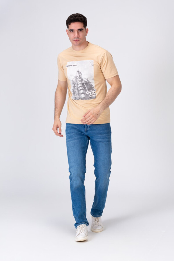 Mens Printed From The Front T-shirt With comfortable cotton material