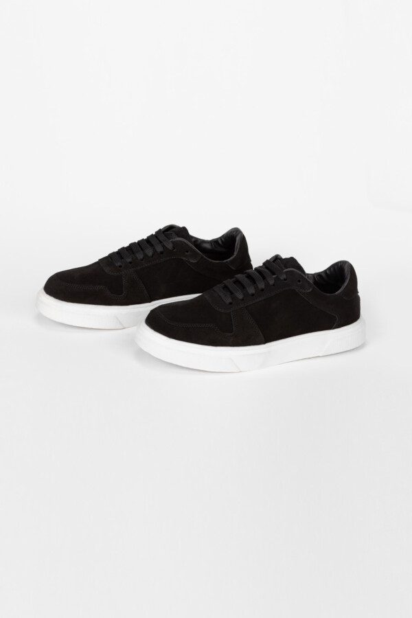 Men's Suede Sneakers With Front Lace-Up And High-Quality Material
