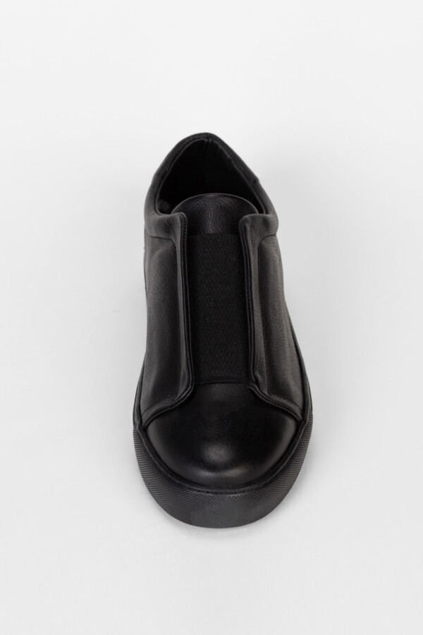 Men's Classic Leather Shoes Designed With High Quality