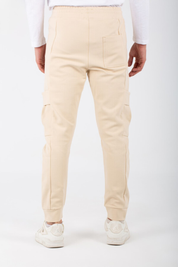 Mens Casual Sweatpants With Side Pockets And A Drawstring In The Middle