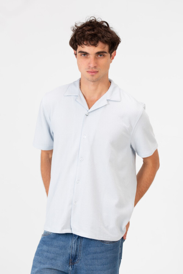 Men's Short Sleeved Slim Fit Shirt Modern Design With Breathable Material