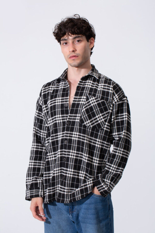 Men's Oversized Checked Shirt With Front Pocket And Long Sleeves