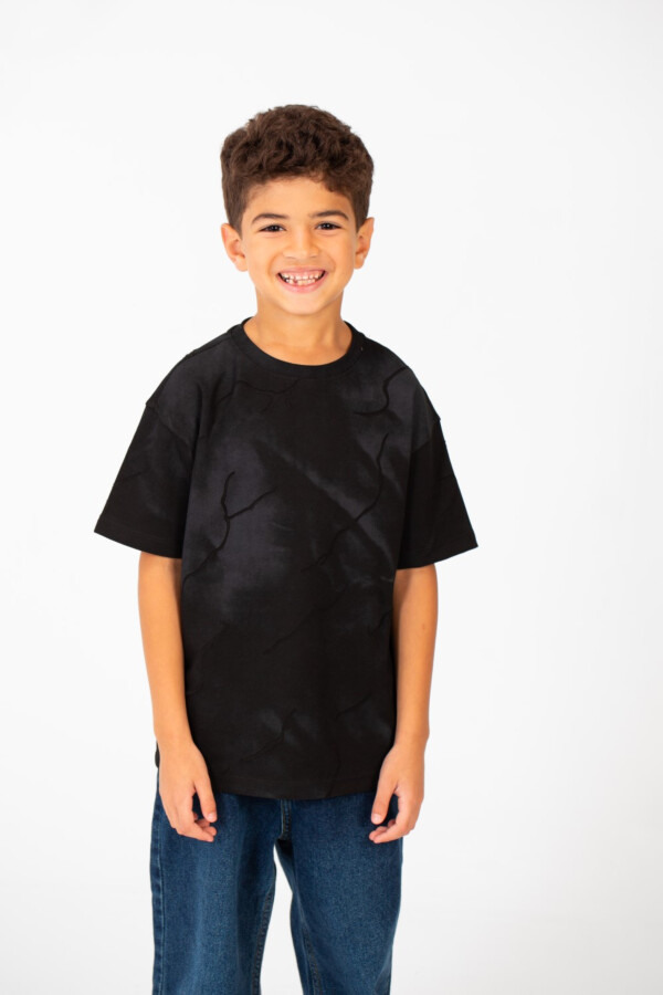 Boy's Round Neck Oversized Short Sleeves T-shirt In High Quality Material