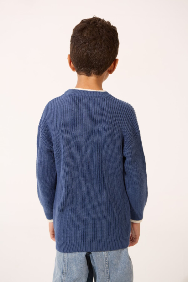 Boy's Crew Neck Sweatshirt In Breathable Fabric With Long Sleeves