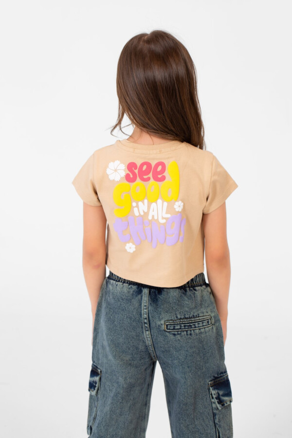 Girl's Round Neck Text Print Half Sleeves T-shirt In Distinctive Design