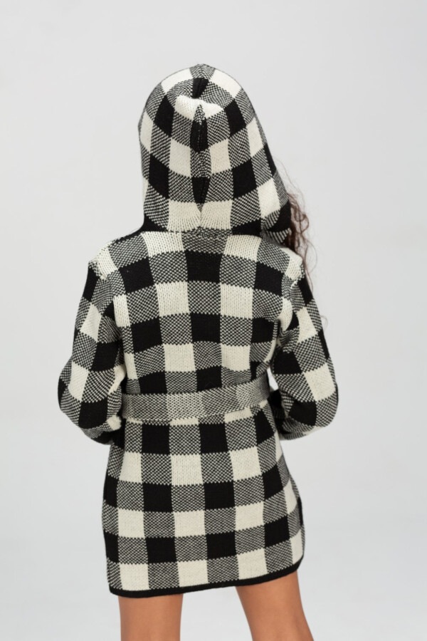 Girl's Long Sleeve Basic Regular Fit High Neck Checked Outfit With Unqiue Design