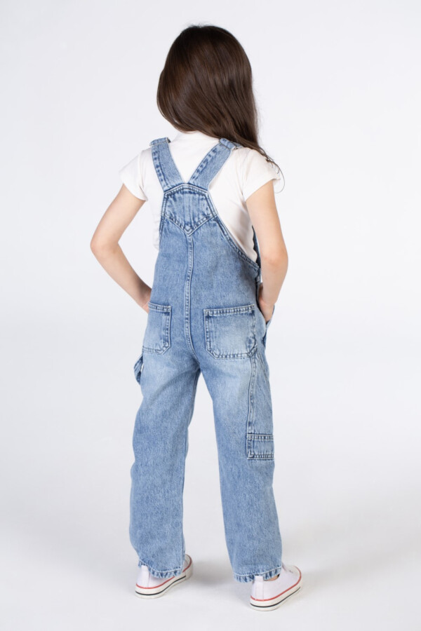 Girls jeans Slouchy Jumpsuit With A Front Pocket And A Unique Cut