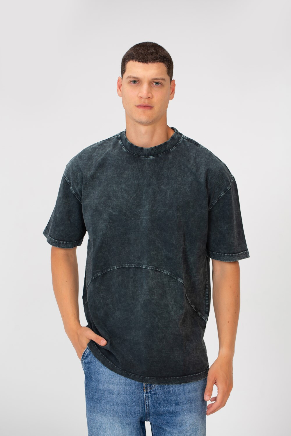 Men's Modern Oversized Short Sleeves Round Neck Basic T-shirt