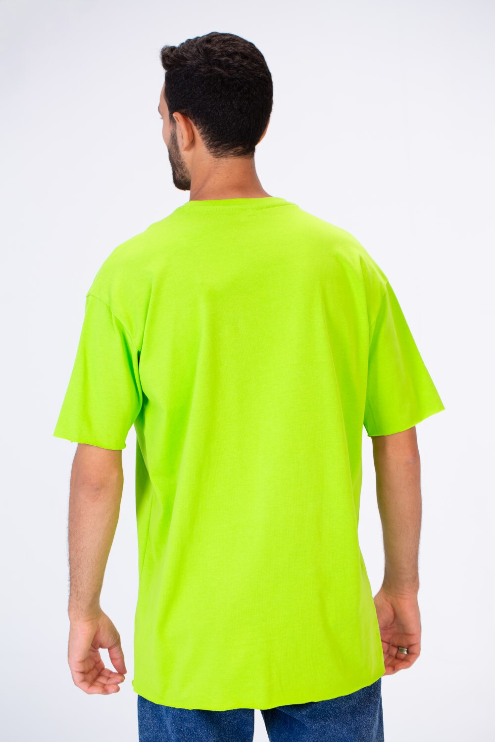 Mens Round Oversize Basic Plain T-shirt With A Modern Fit