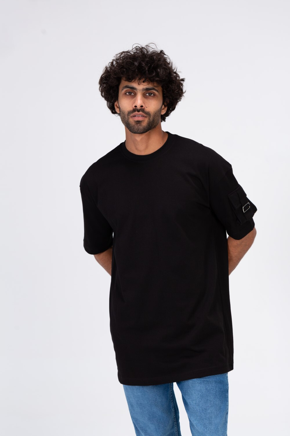 Mens Round Basic Plain T-Shirt With Shoulder Pocket And A Unique Cut