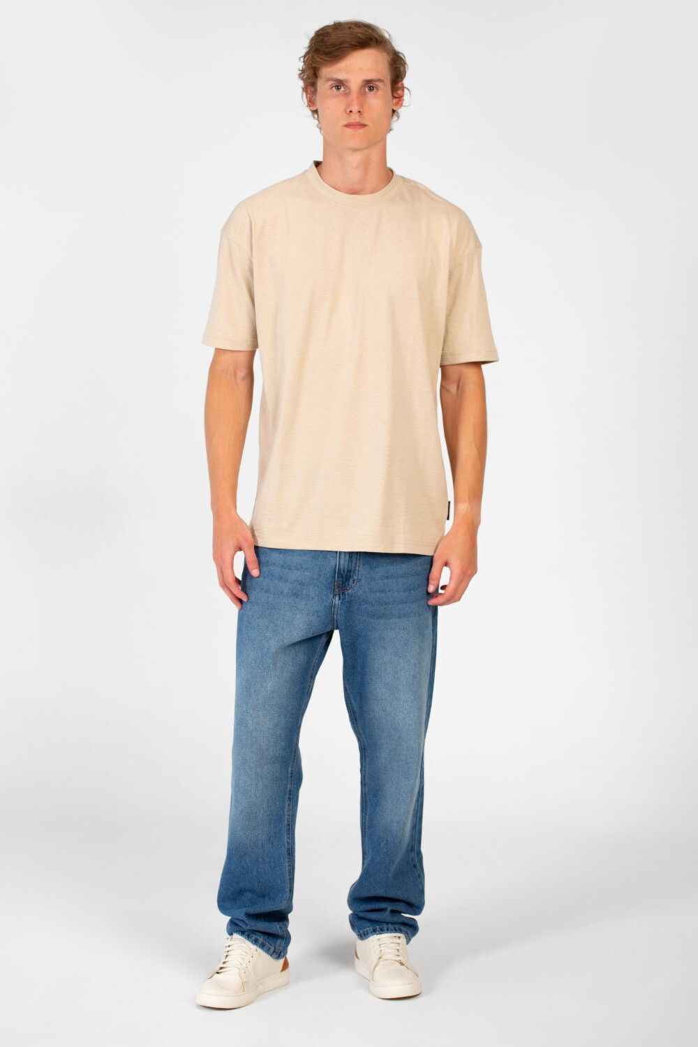 Men's Basic Details Crew Neck Regular Fit T-Shirt With Short Sleeves