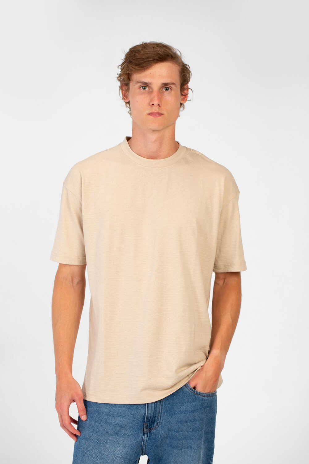 Men's Basic Details Crew Neck Regular Fit T-Shirt With Short Sleeves