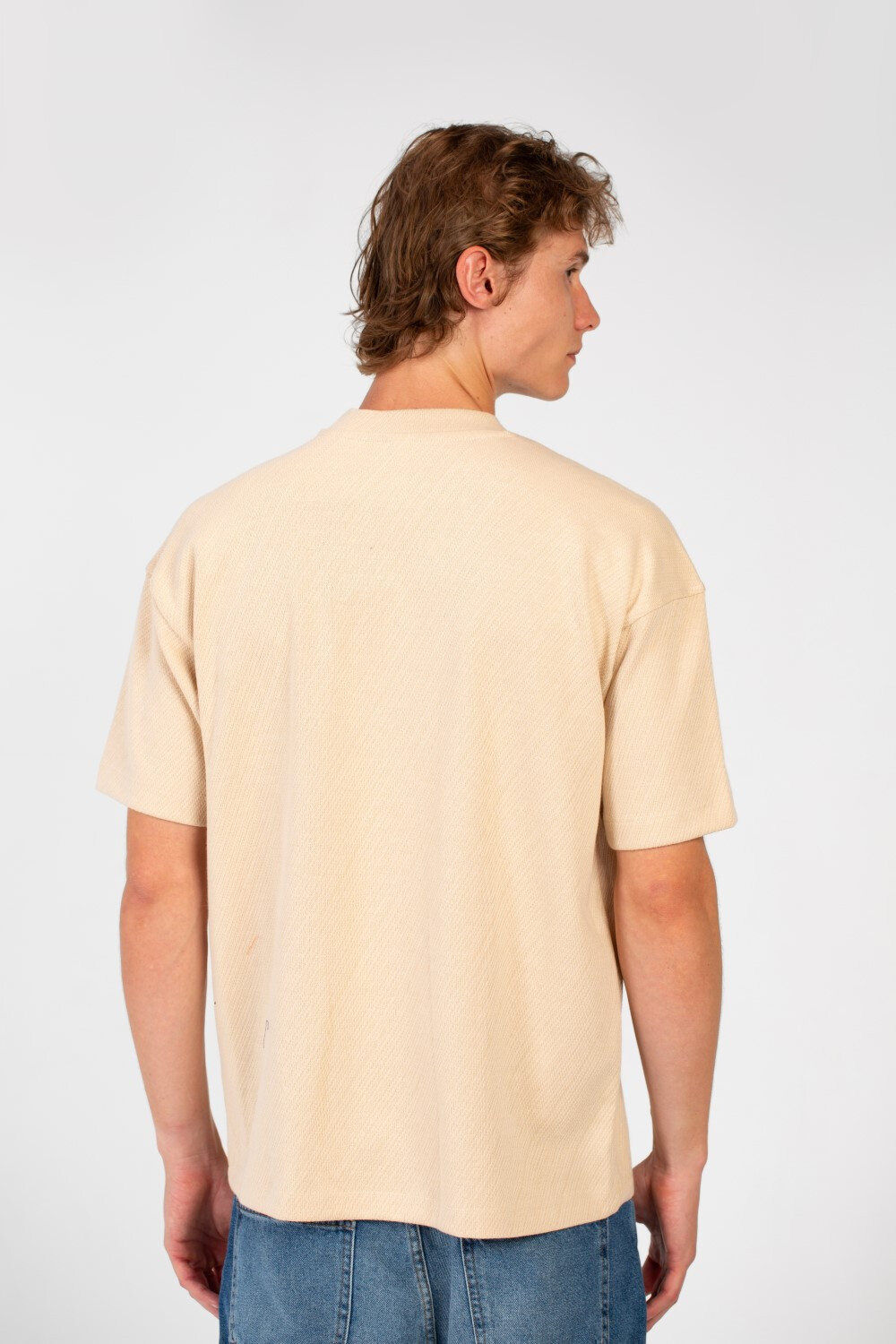 Men's Basic Regular Fit Short Sleeves Round Neck T-shirt In Modern Design