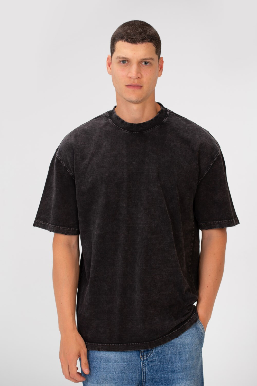 Men's Basic Oversized Half Sleeve Crew Neck T-Shirt