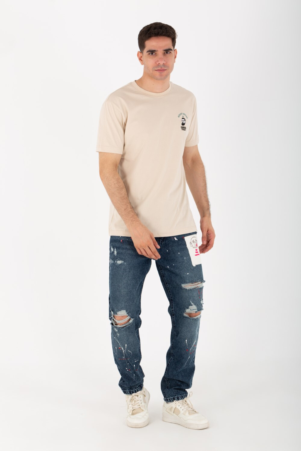 Mens Slim Fit Printed T-shirt With Short Sleeves And Round Neck