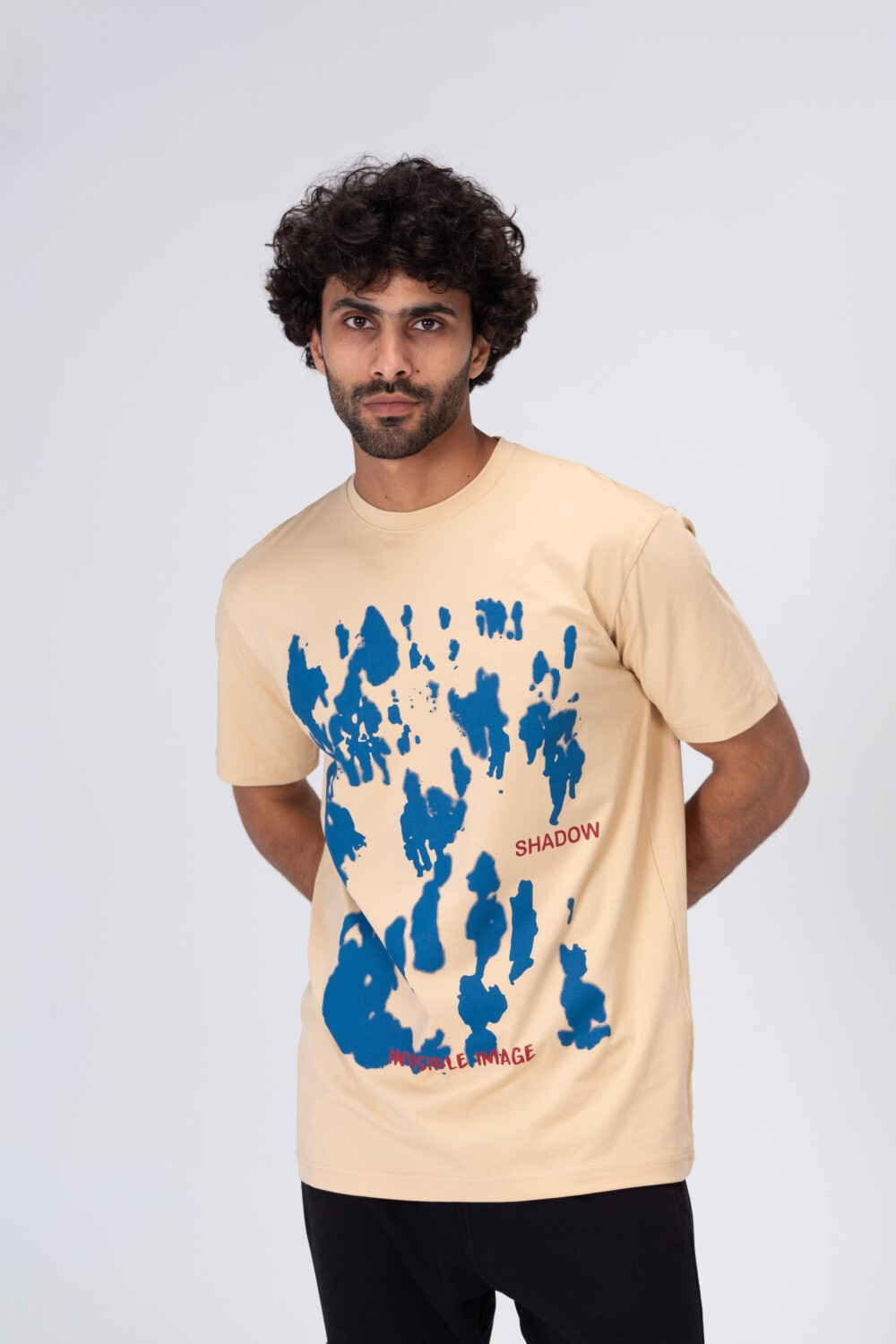 Mens Short Sleeves T-shirt With Front Print And Comfortable Material