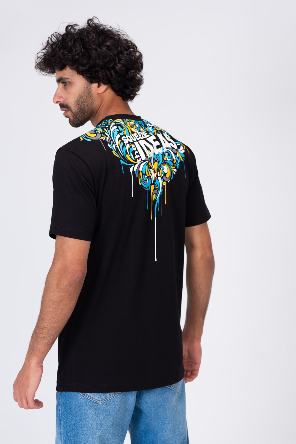 Mens Regular Fit Printed On The Front And Back T-shirt