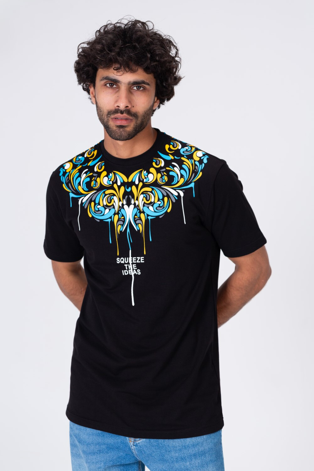 Mens Regular Fit Printed On The Front And Back T-shirt