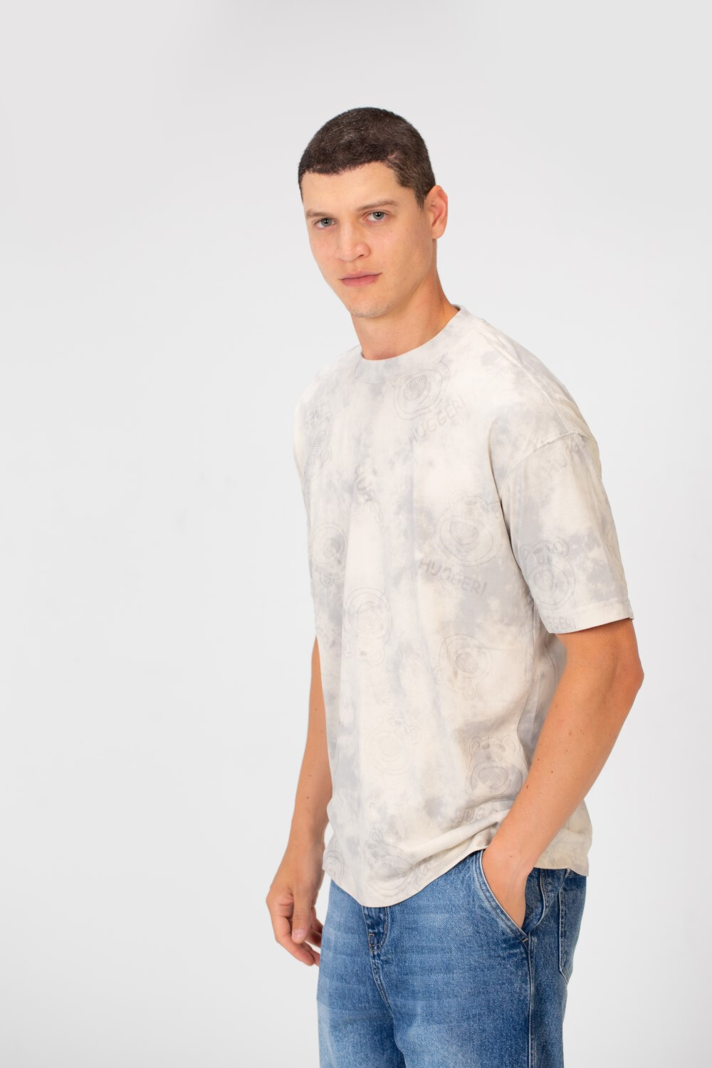 Men's Tie Die Oversized Crew Neck Short Sleeve T-Shirt With Bear Hugger Print