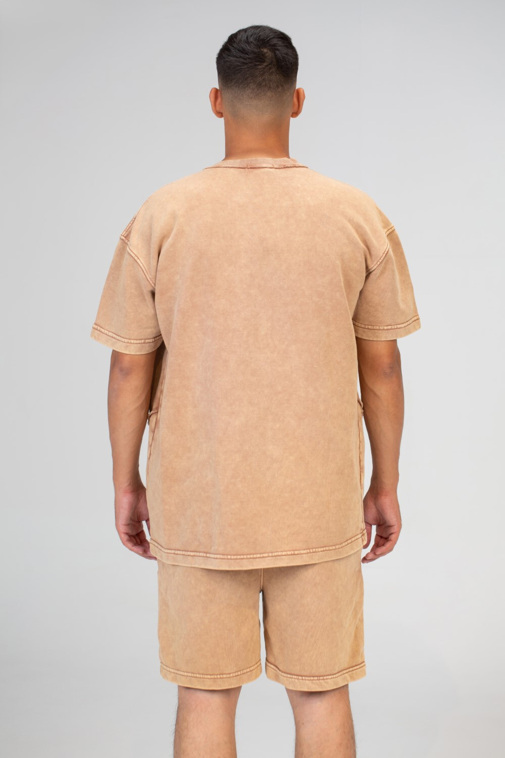 Mens Milton Oversize T-shirt With A Modern Fit And Comfortable Material