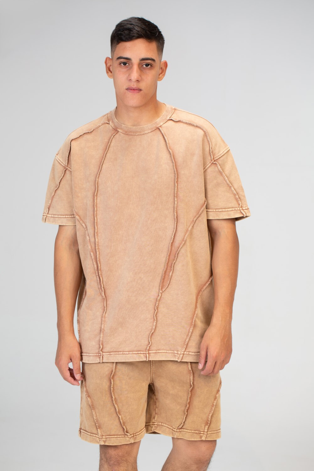 Mens Milton Oversize T-shirt With A Modern Fit And Comfortable Material
