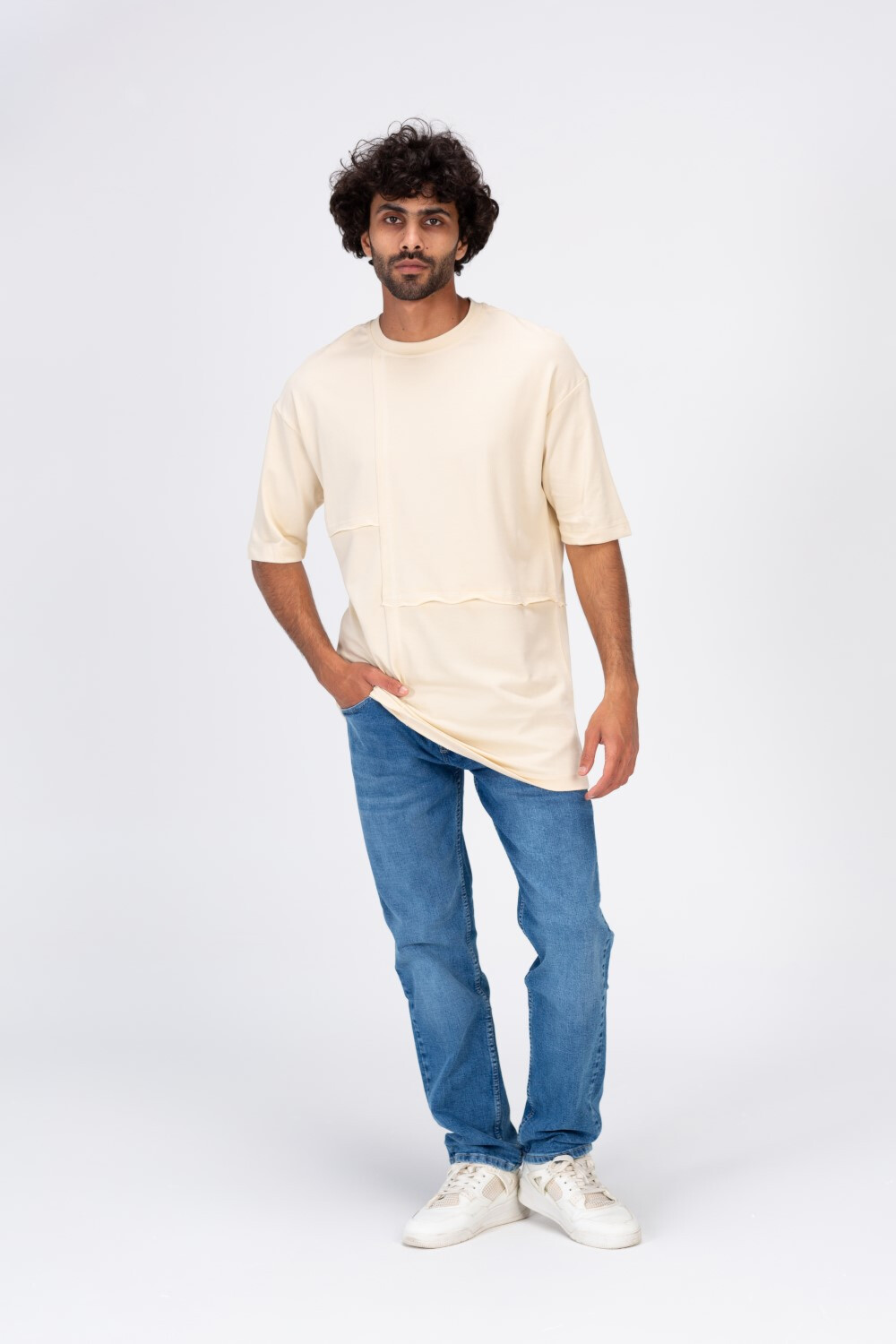 Mens Loose Fit Crew Neck T-Shirt With Unique And New Modern Cut