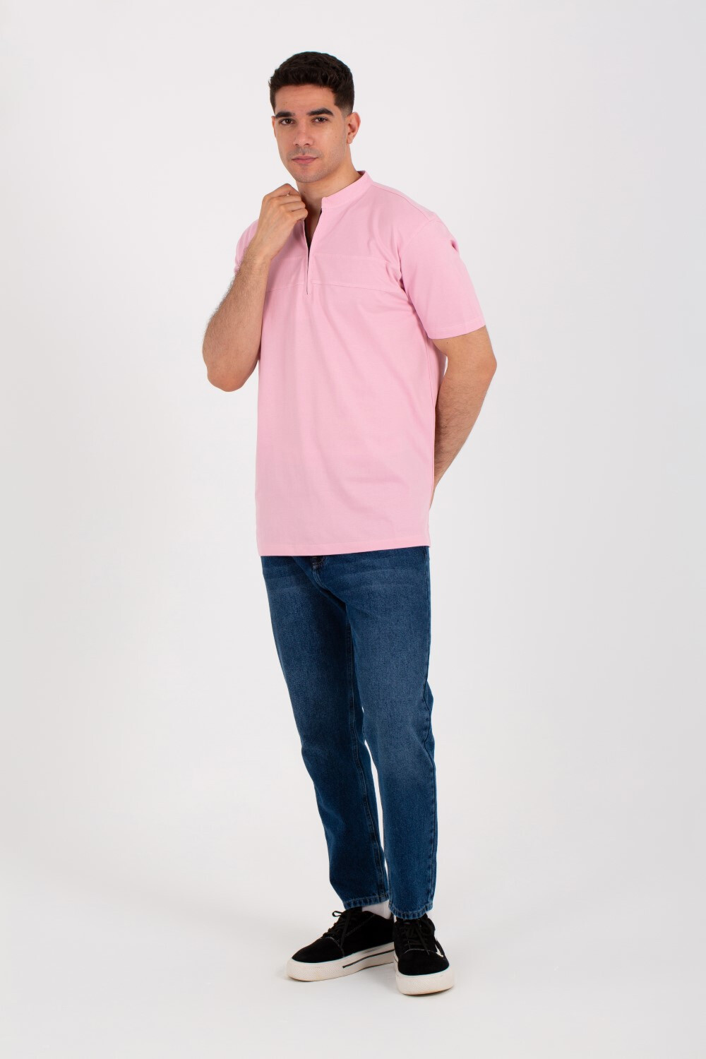 Mens Plain Basic Half Sleeves Polo T-shirt With A Zipper In The Front