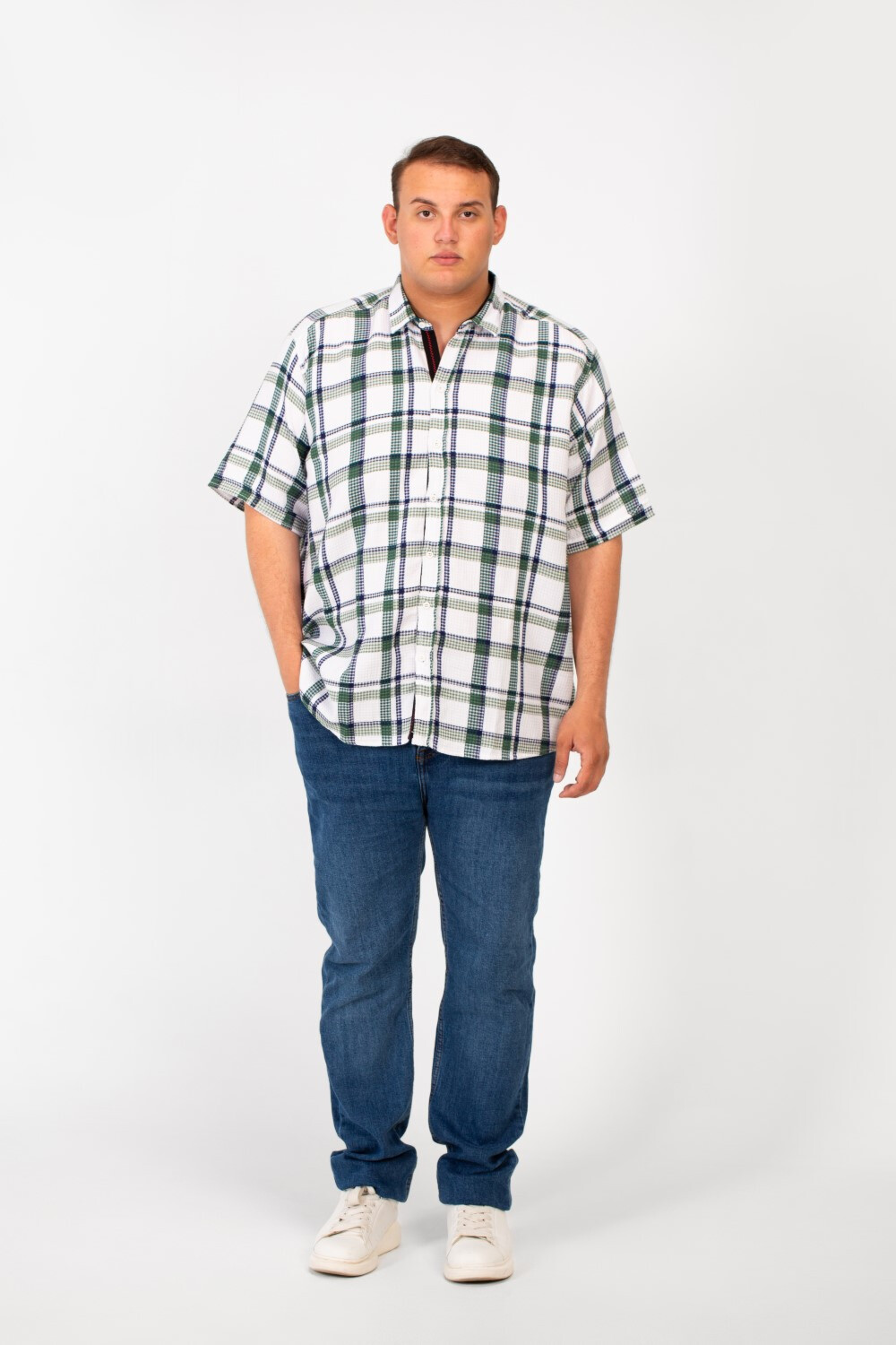 Men's Big Size Checked Shirt With Short Sleeves And Full Front Buttons