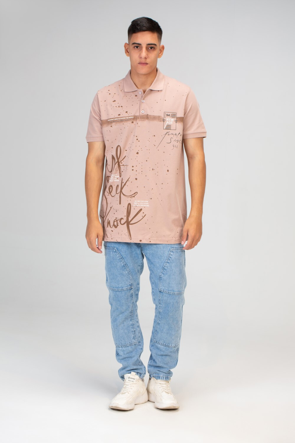 Mens Slim Fit Polo T-shirt With Half Sleeves And Front Print