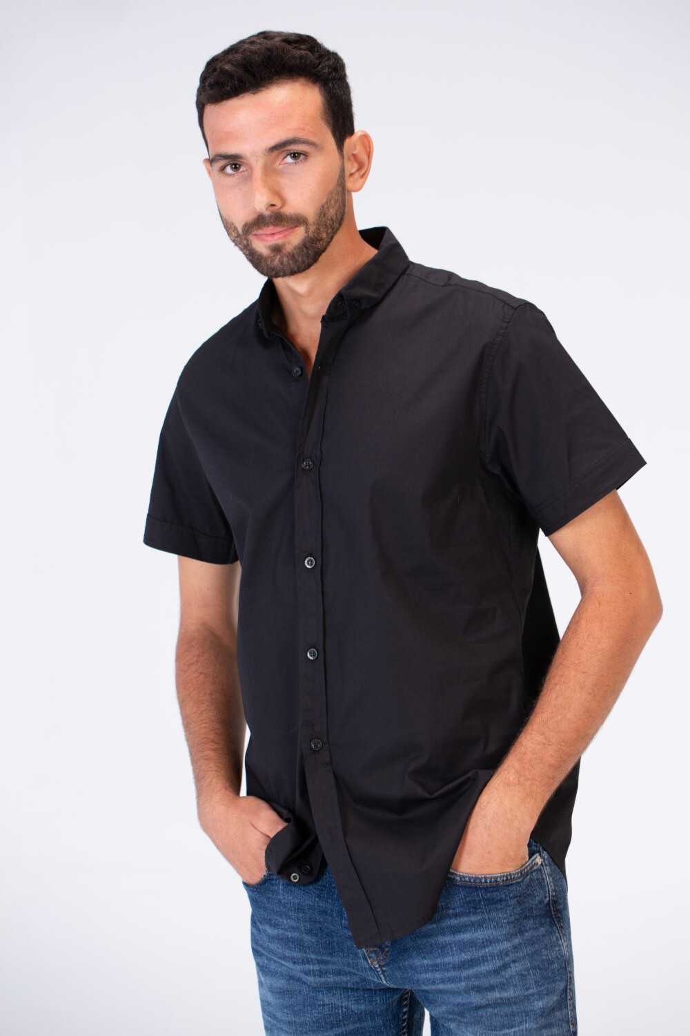 Mens Half Sleeved Slim Fit Basic Plain Shirt Made Of Lycra Poplin Material
