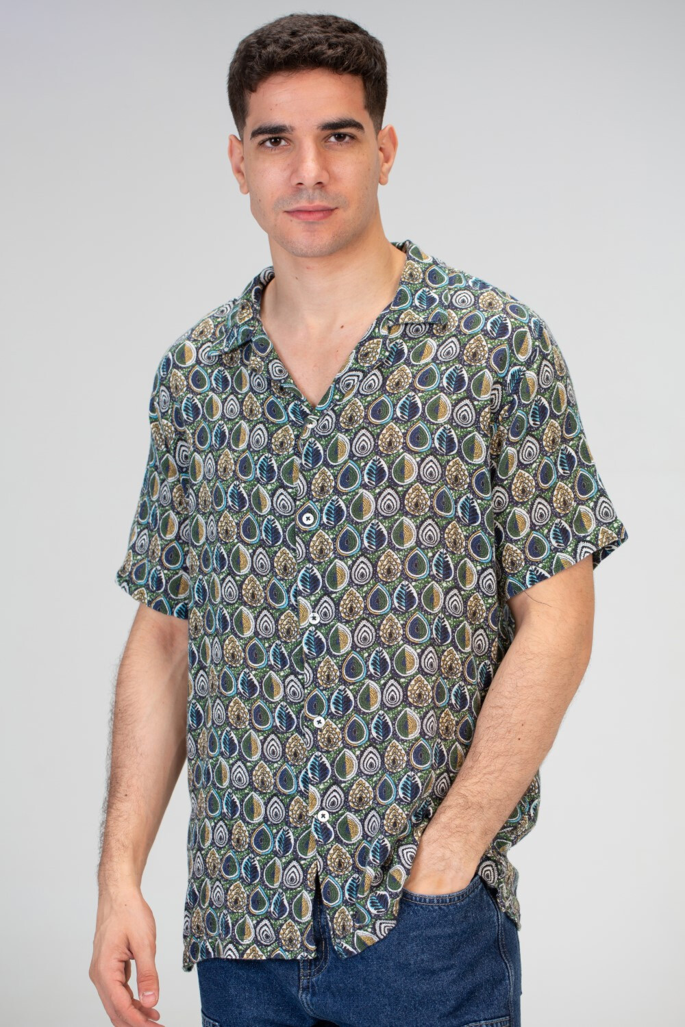 Mens jakar Half Sleeve Shirt With Full Print And Practical Material
