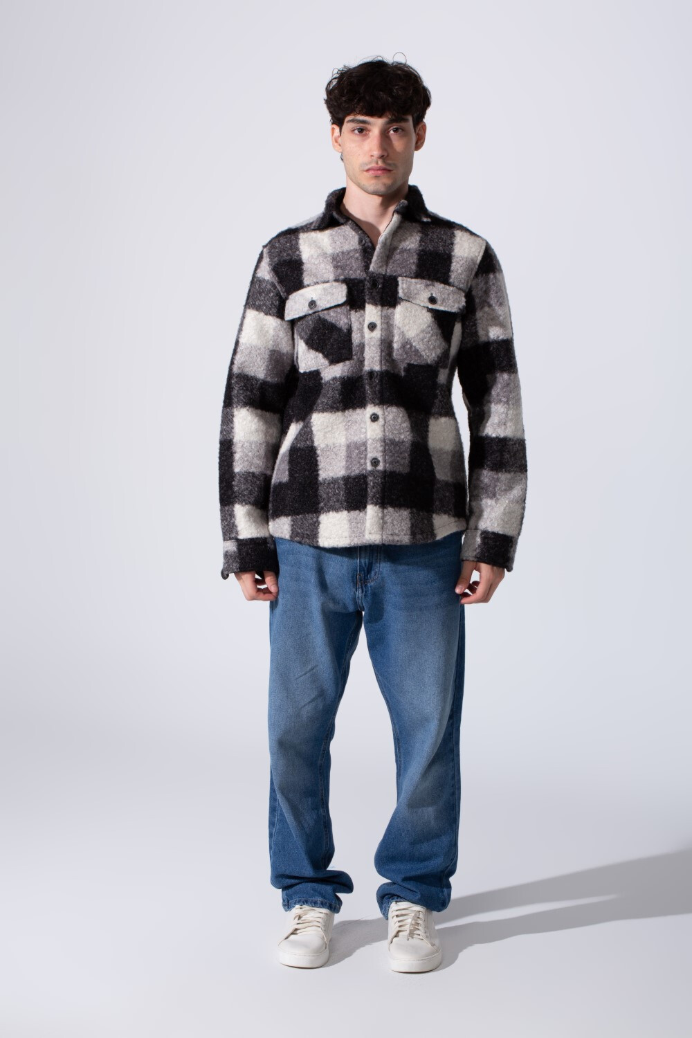 Men's Winter Wool Slim Fit Shirt With Front Pockets And Long Sleeves