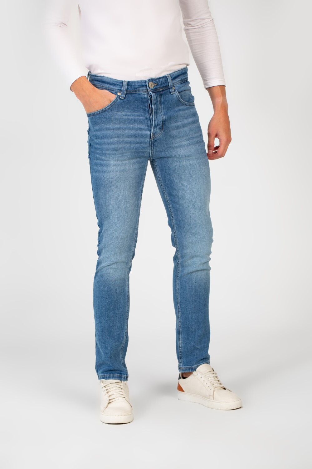 Men's Used Slim Fit Tomato Jeans Pants With Essential Details And Five Pockets