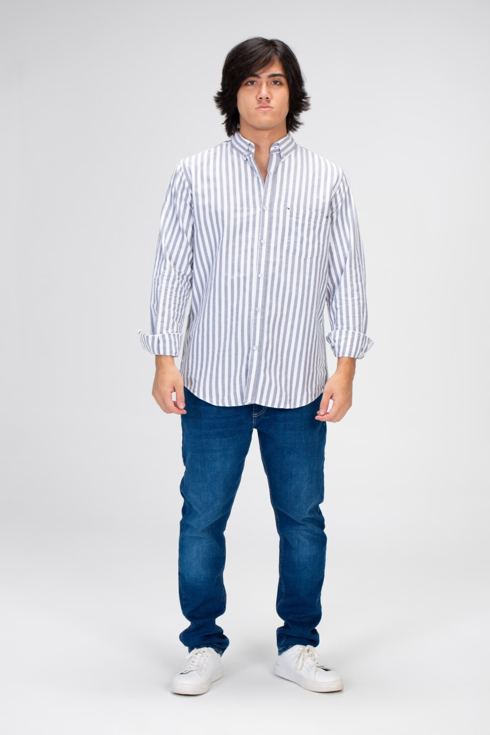 Men's Slim Fit Striped Shirt With Long Sleeves And Button Front