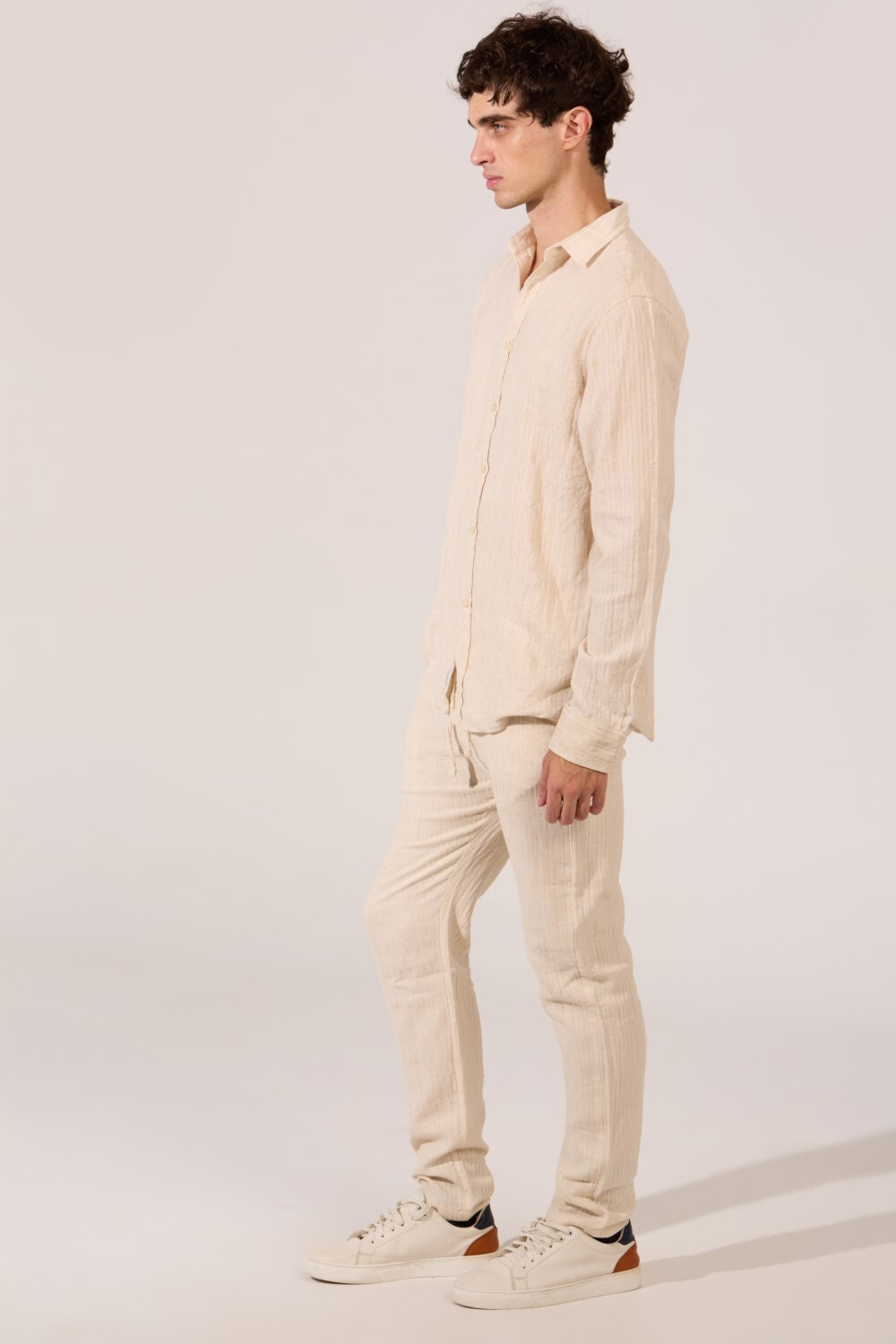 Men's Slim Fit Outfit Set Comfortable Fabric Long Sleeve Shirt And Pants