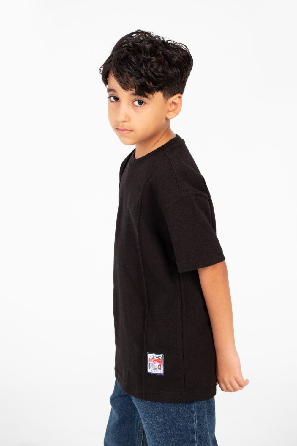 Boy's Basic Modern Design T-shirt With A Round Neck And Short Sleeves