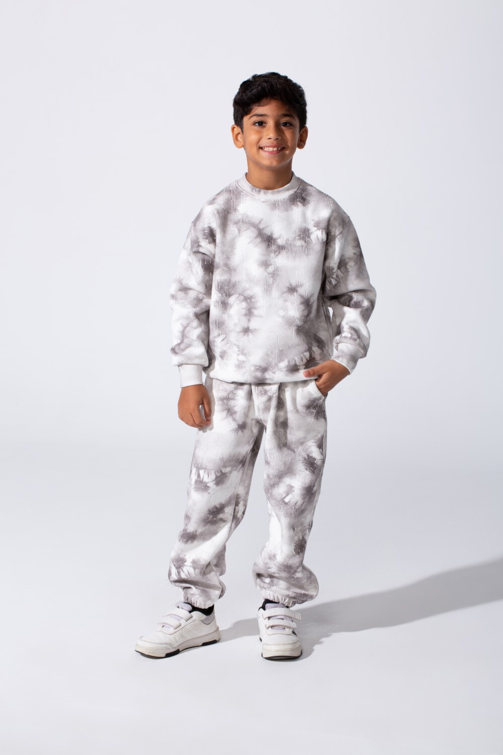 Boy's Winter Milton Slim Fit Tie Dye Outfit Sweatpants And Sweatshirt