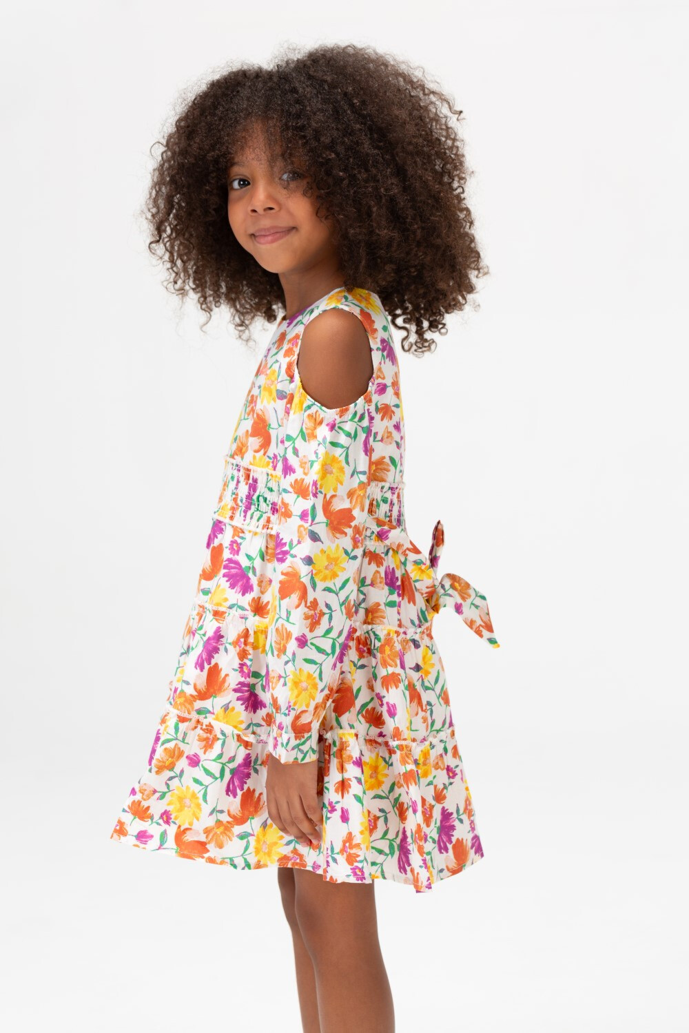 Girls Floral Round Long Sleeves Dress In White