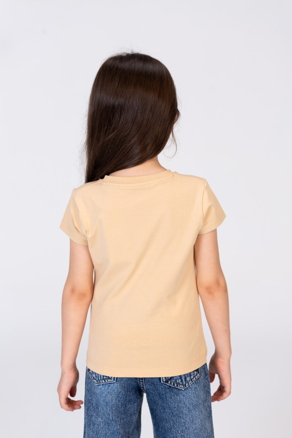 Girls Printed T-shirt With Comfortable And Practical Material