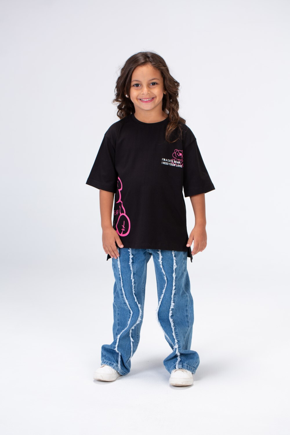 Girls T-shirt With A Round Neck And A Cute Bear Print On The Front