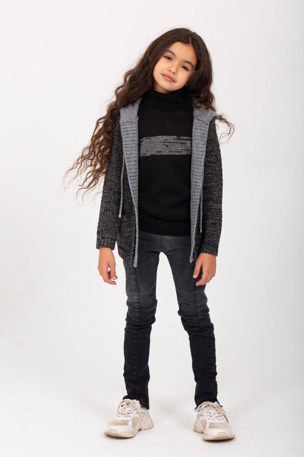 Girl's Long Sleeve With Front Pockets Regular Fit Hooded Outfit