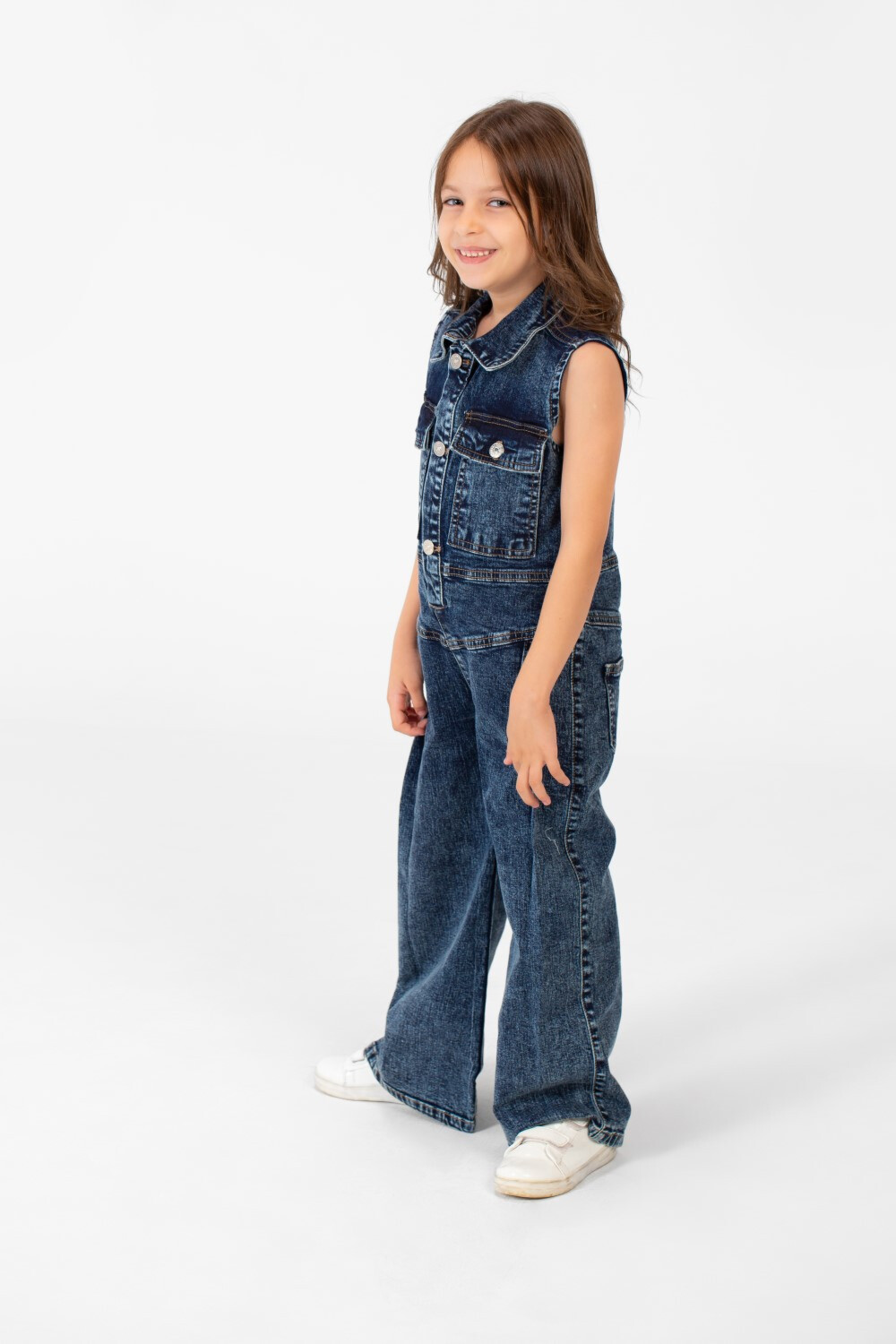 Girl's Cut Front & Back Pockets Jumpsuit With Half Buttons In Modern Cut