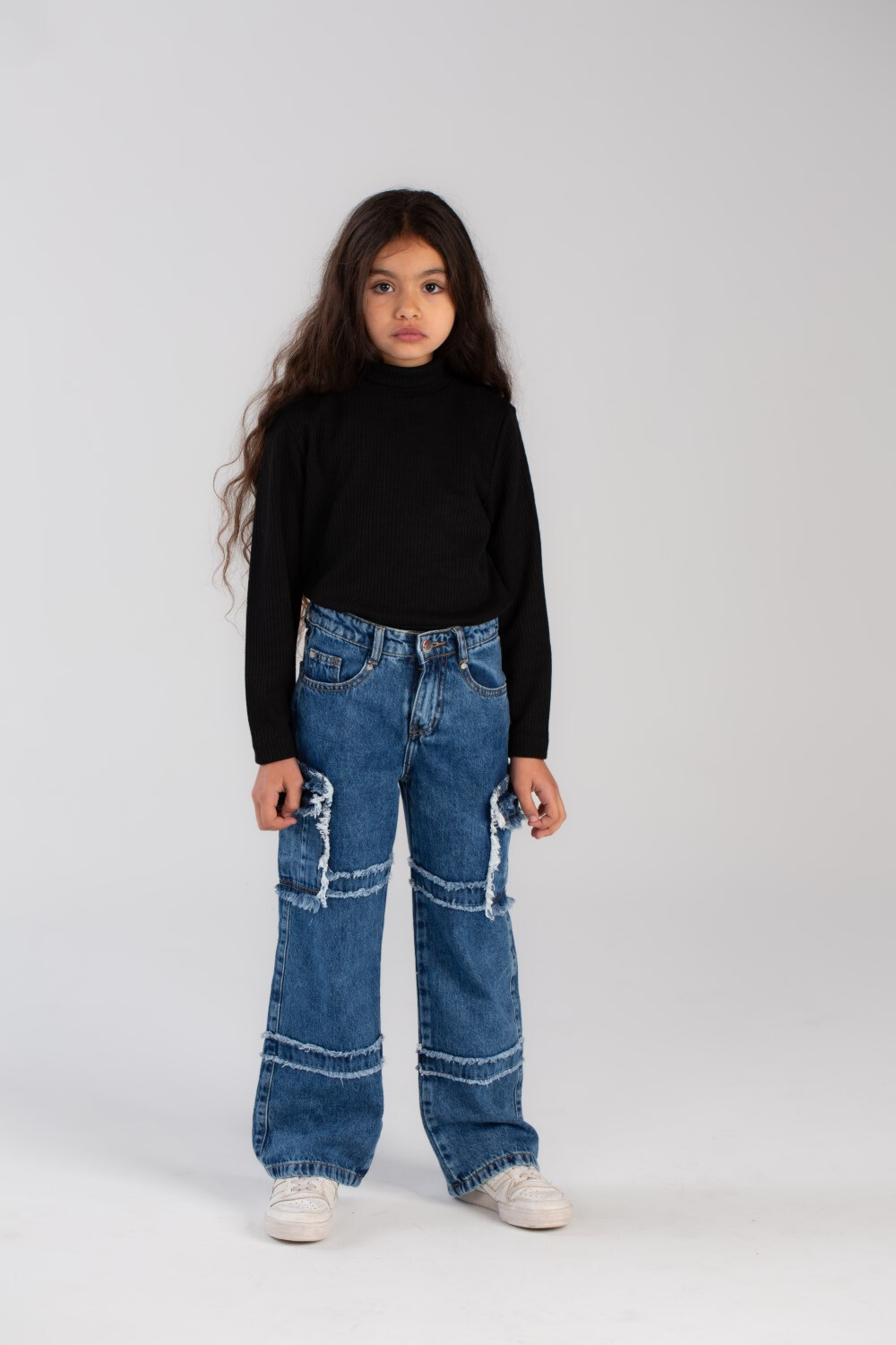 Girl's Used Details Wide Leg Jeans Pants That Features A Unique Cut